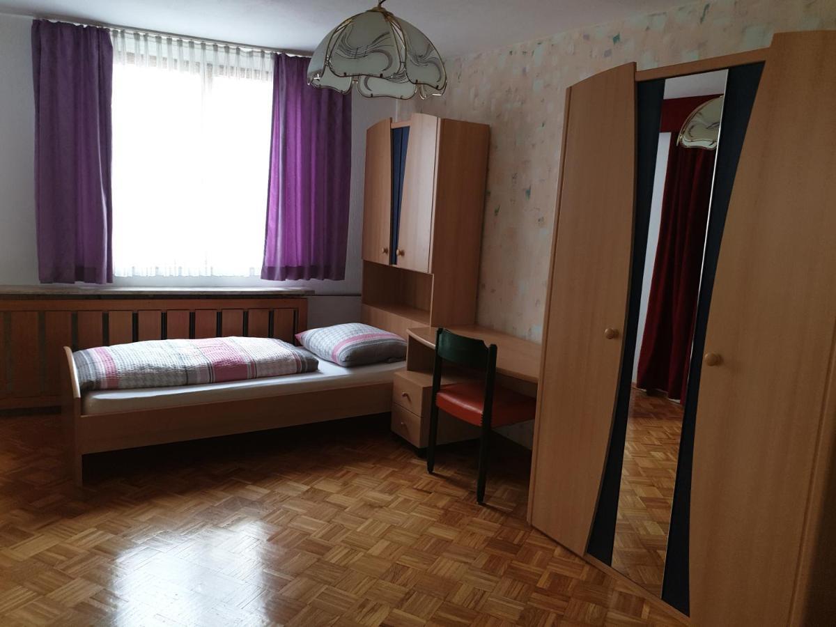 Hotel Pension Engel à Pfullendorf Extérieur photo