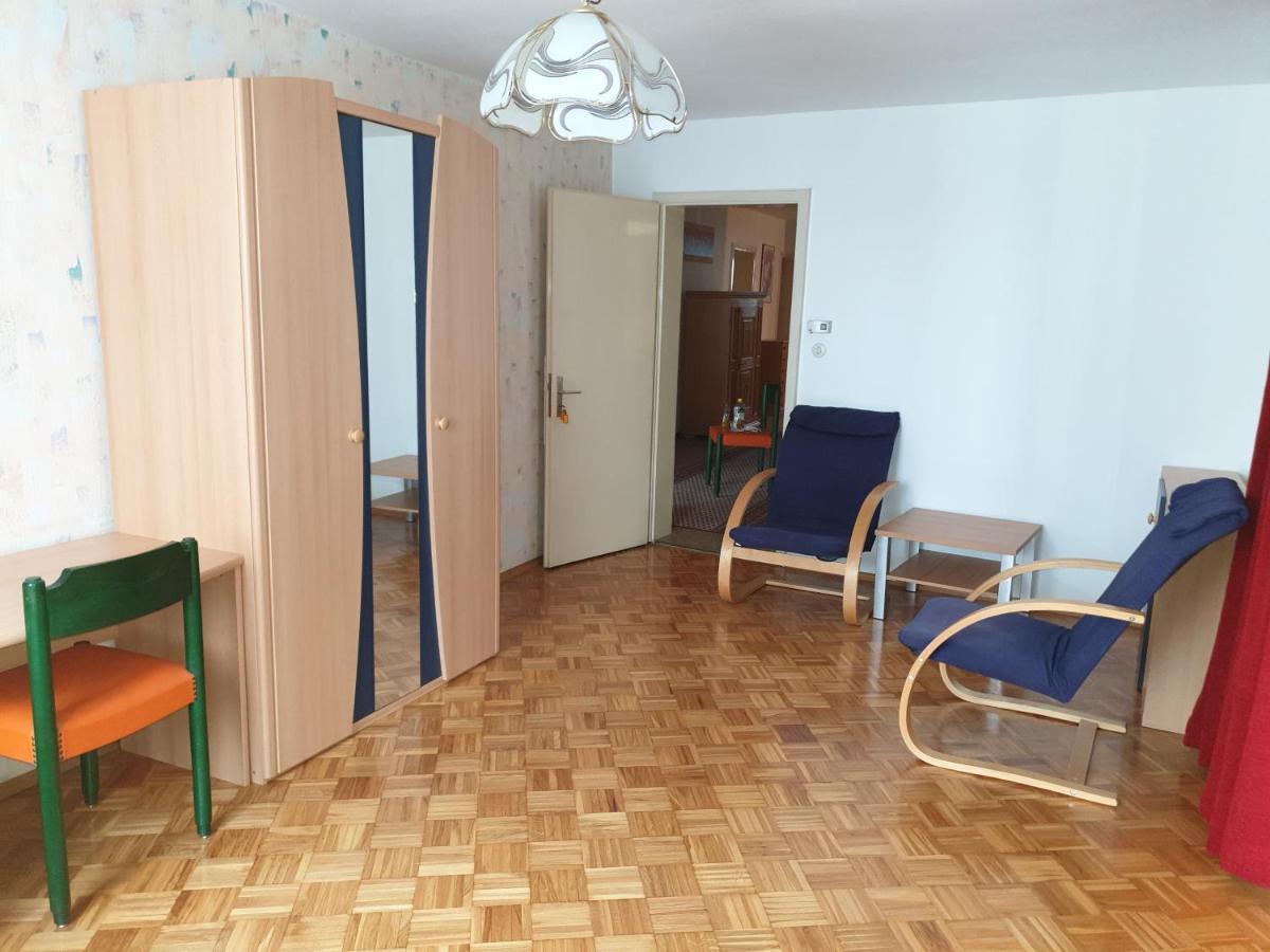 Hotel Pension Engel à Pfullendorf Extérieur photo