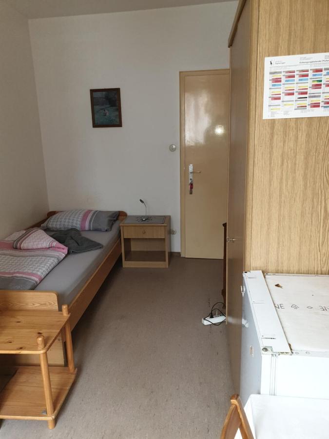 Hotel Pension Engel à Pfullendorf Extérieur photo