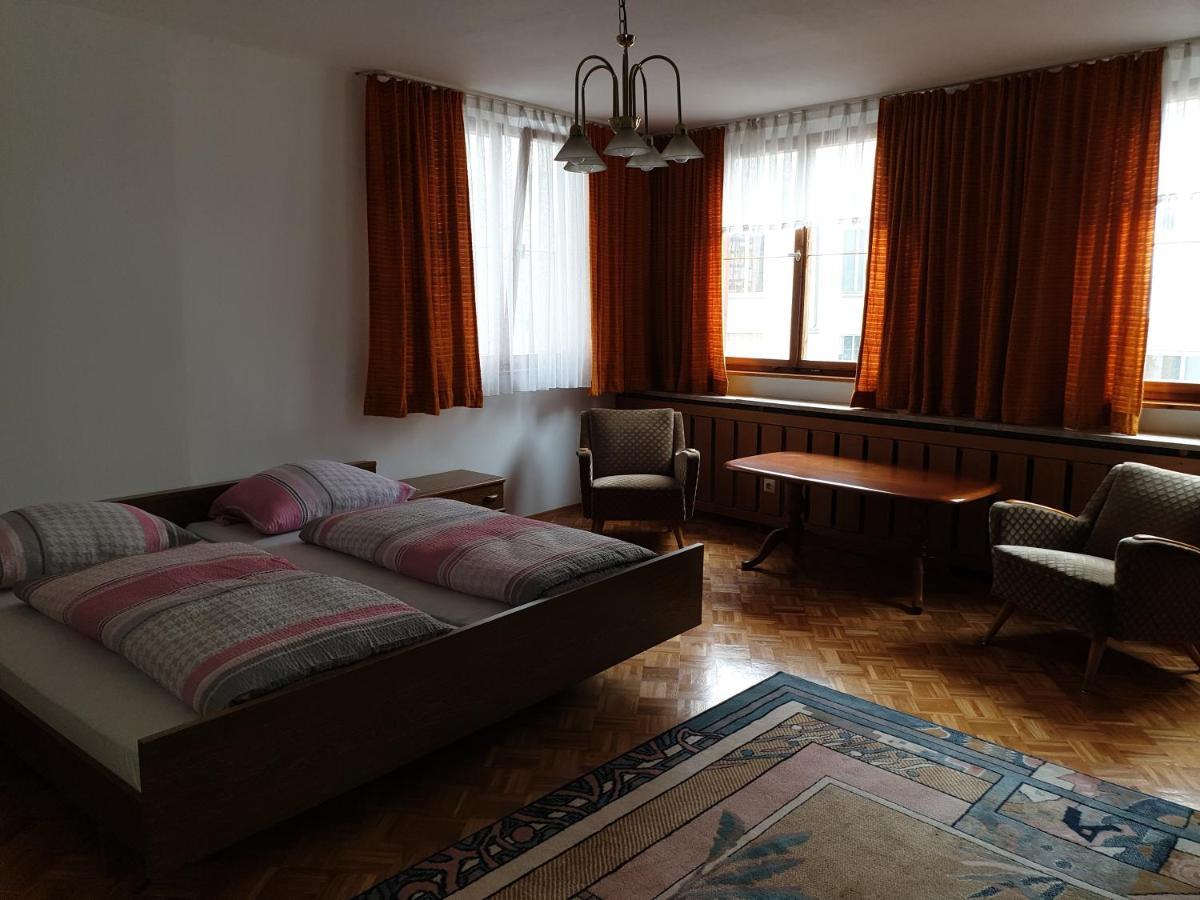 Hotel Pension Engel à Pfullendorf Extérieur photo